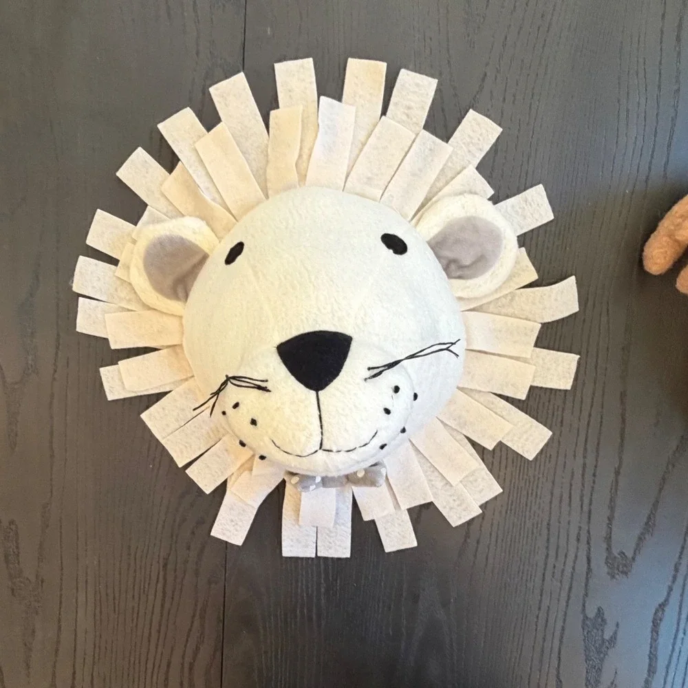 Plush Animal Head Wall Decor Set Lion Moose Elephant Nursery 3pc